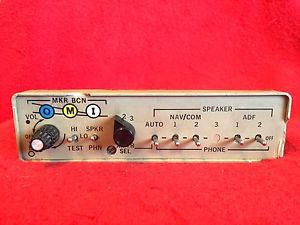 Cessna audio panel with marker beacon receiver tan