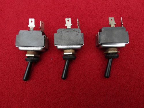 Peterbilt electrical toggle switches 348 349 362 359 379 377 378 16-03399 05679