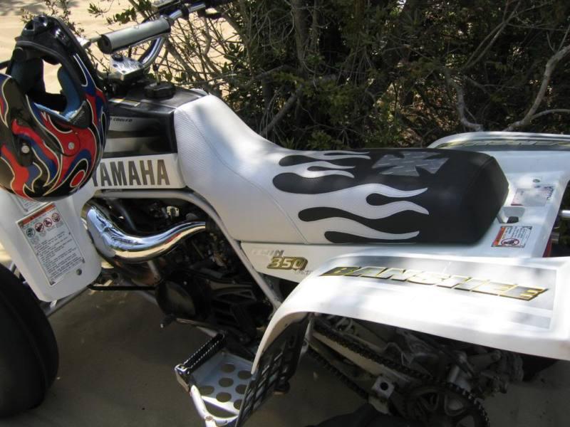 Yamaha banshee silver flame w/ cross seat cover  #ghg5991scblck6991