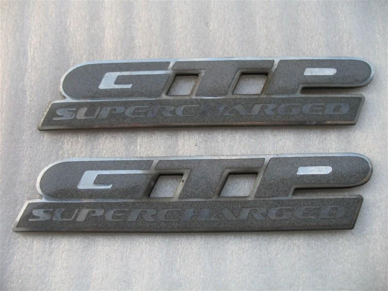 1997 pontiac grand prix gtp supercharged side emblem logo decal 97 98 99 00 01