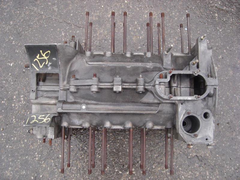Porsche 911 7r engine motor case cylinder block 6530971 2.4 2.7
