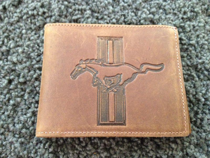 Running pony ford mustang geniune tan leather bi-fold wallet shelby saleen boss 