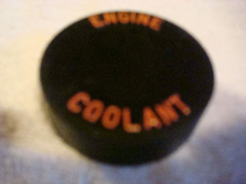 Gm oe coolant recovery cap, 15060681, 15990480 new