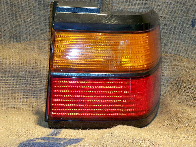 1990-1994 volkswagen passat tail lamp rh passenger