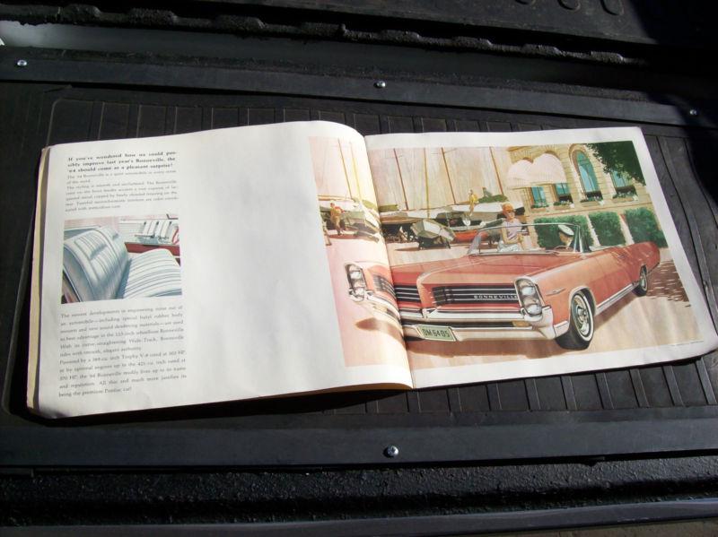 1964 pontiac wide track vintage sales ad promo catalog brochure -more pics added