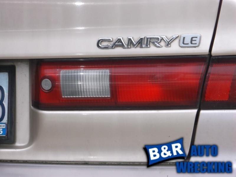 Left taillight for 97 98 99 toyota camry ~   nal mfr 4946154