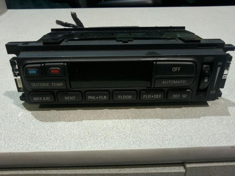 99 - 00 ford expedition a/c heater climate control eatc oem p/n xl7h-19c933-ac