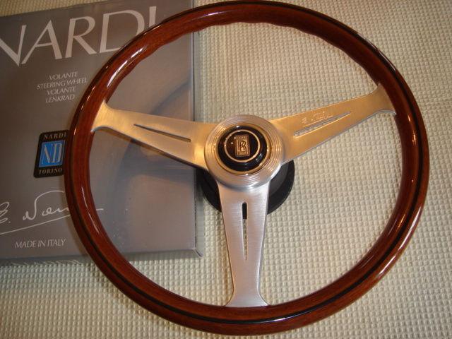 Rolls royce nardi wood steering wheel. complete and new.