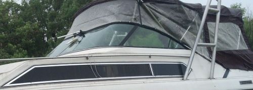 Curved glass windshield complete off a 1989 mach 1 crusader 28&#039; cruiser window