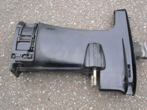 Nice 1980-1990 mercury 35-40-45-50-60-70hp mid-section/exhaust housing $42.99