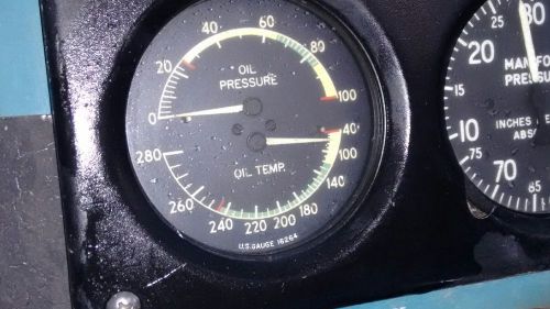 Aircraft oil pressure-oil tempature gauge