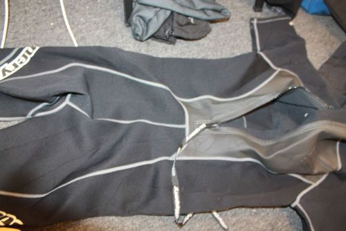Black/gray slippery reform springsuit wetsuit, mens size  lg large short/short s