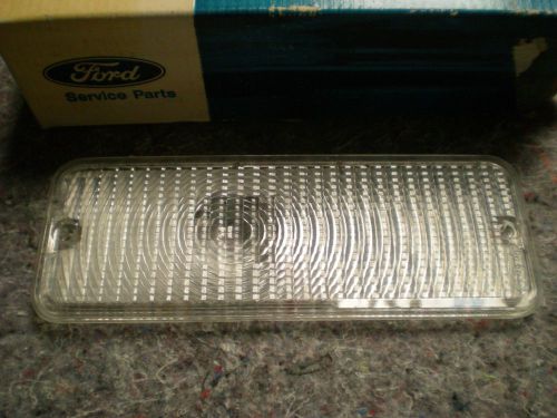 Nos 1973 1974 ford f-100 f-250 f-350 truck clear front parking lamp new oem
