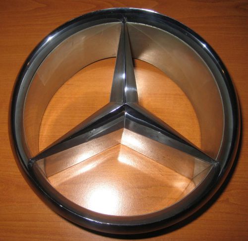 Mercedes-benz w198 300sl 1957 – 1963 grille star &amp; barrel assembly