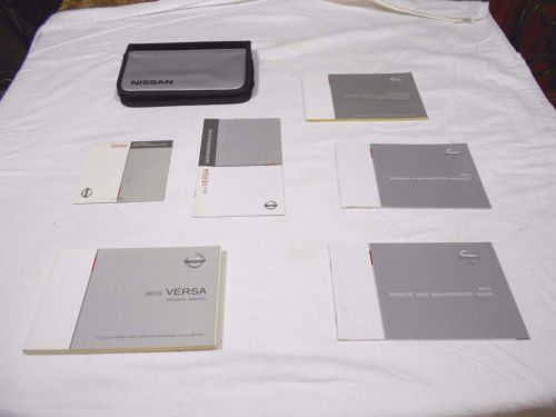 2010 nissan versa owner&#039;s manual 6/pc set with dvd + gray &amp; black nissan case