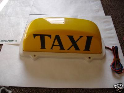 Taxi light, yellow, magnetic, 12 volt, cab, hackney ny passenger car taxicab