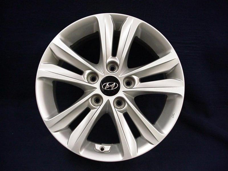 Hyundai sonata 11-13 16" 5 split spoke silver alloy / aluminum wheel - 1 - oem