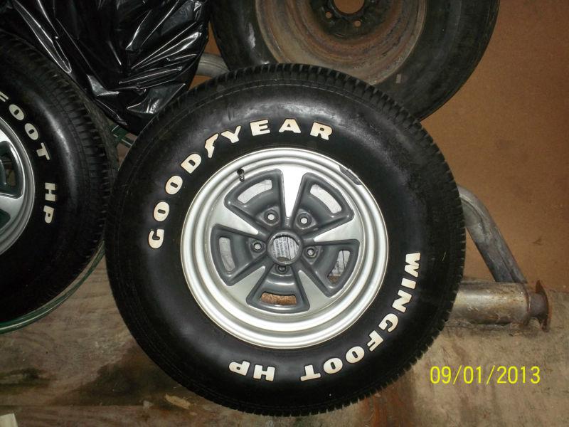 Pontiac rally ii  15" wheels and tires