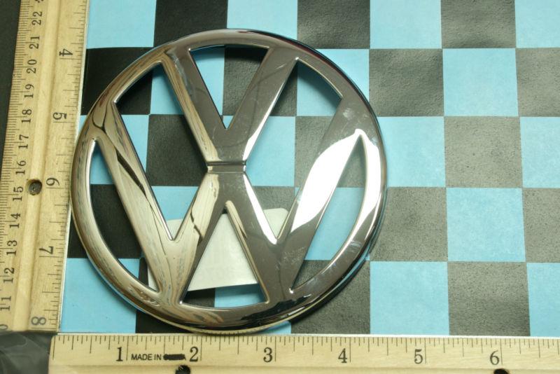 Volkswagen oem emblem with clips item # 52748076