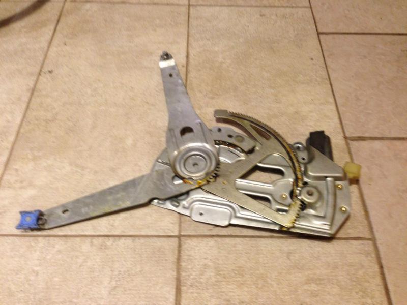 Find Volvo Left Front Door Window Regulator with motor xc70 V70 S60 99