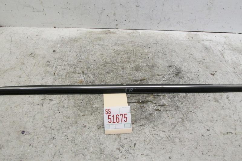 96 97 lincoln continental left driver rear door outer weather strip belt