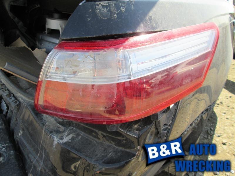 Right taillight for 07 08 09 toyota camry ~   w/red outline hybrid 4847300