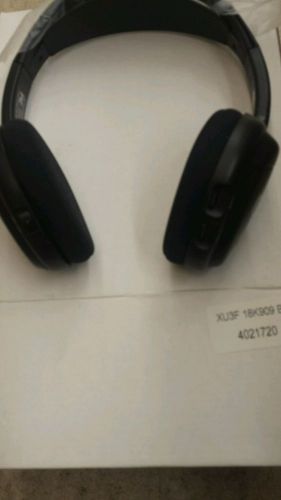 Ford autovision pn xu3f-18k909-b oem factory accessory visteon dvd headphones