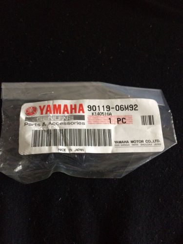 Brand new yamaha genuine part 90119-06m92 / k140516a &#034; 1pack &#034; sealed (j5)
