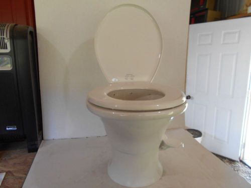 *rv dometic 302311691 toilet model 311 low profile white