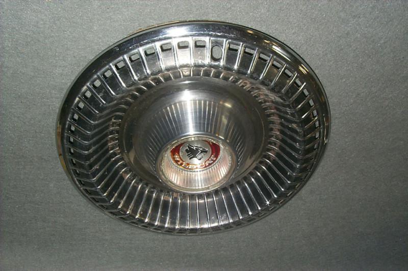15" wheel cover/hub cap 1965/65 buick wildcat-425 nailhead general motors part