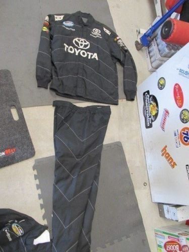 Nascar race used toyota crew fire suit sfi 3-2a/5 oakley 2 pc (#7)