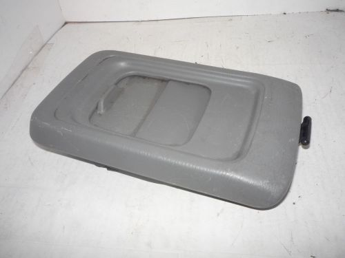 98 99 00 subaru forester center console lid cover top armrest oem w cup holder
