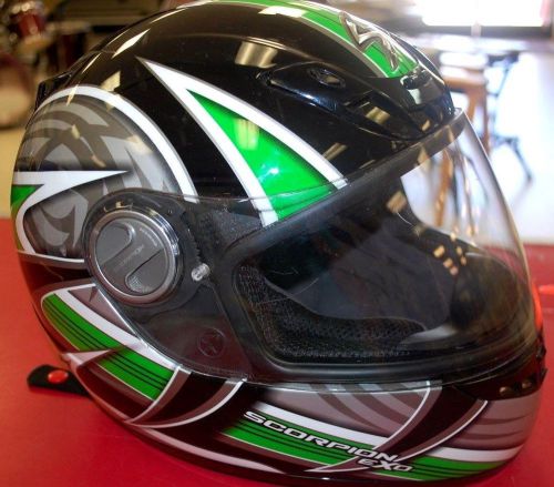 Mens scorpion exo-400 green &amp; black helmet size medium