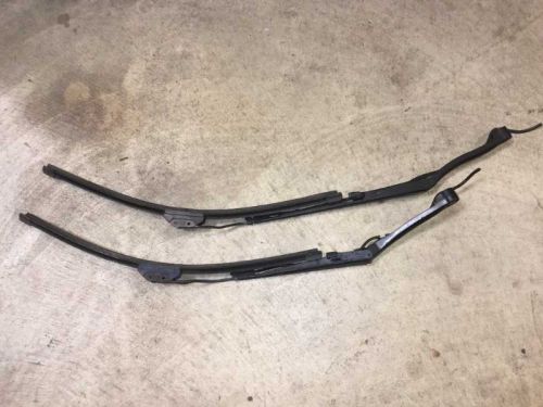 97-04 corvette c5 right left windshield wiper arms driver passenger gm 3224