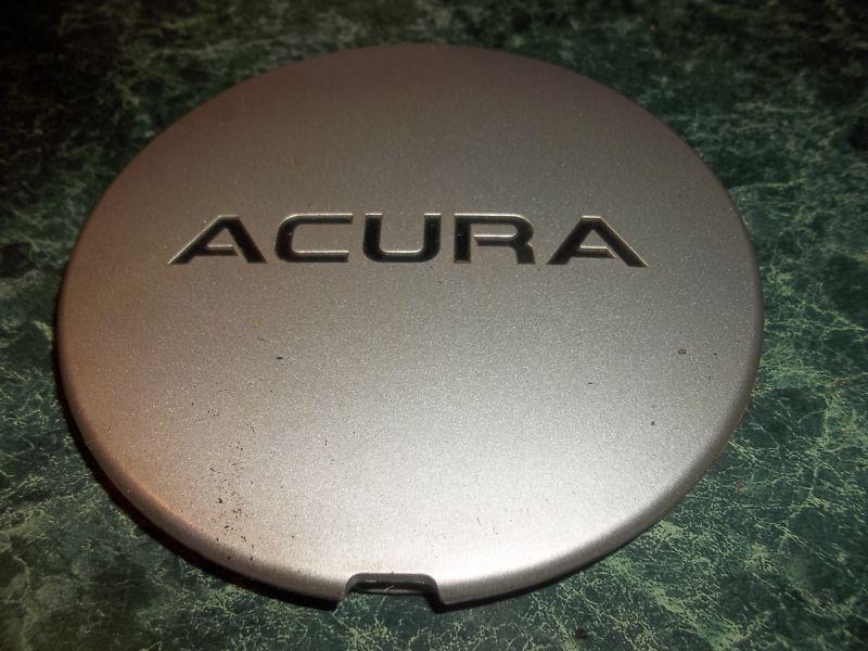 * center cap for  a factory 15" rim - acura legend / 1986-1990 / silver