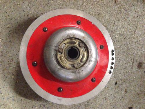 Polaris iqr racer 440 secondary driven clutch 