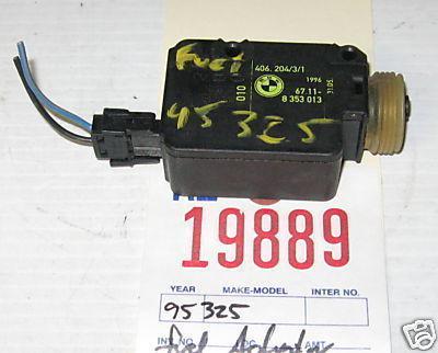 Bmw 95 325 convertible fuel/gas door release actuator 1995