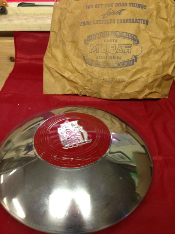1951-52 nos plymouth hubcap wheel cover dog dish pt#1324128 mopar vintage