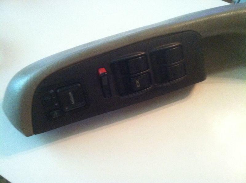 1999-00-01-02-03 acura tl power window master switch and tan arm rest