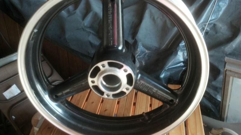 Suzuki , hayabusa front wheel, 2005 hayabusa front rim, stock hayabusa wheel