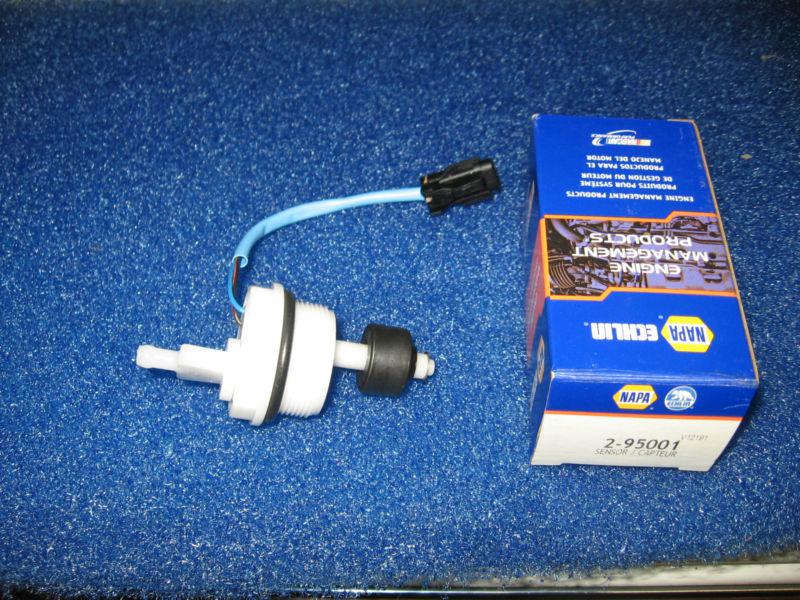 Duramax diesel fuel filter water sensor plug 02 to 13 gmc or chevrolet chevy