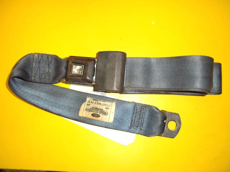 87-91 ford f150 f250 f350 standard cab pickup center lap belt and buckle oem