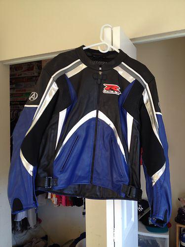 Suzuki gsxr jacket $500 new size 46