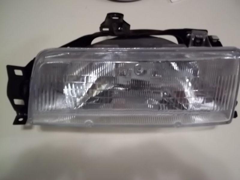 New toyota corolla   left side head lamp assy  depo 312-1101l-as to2502102  