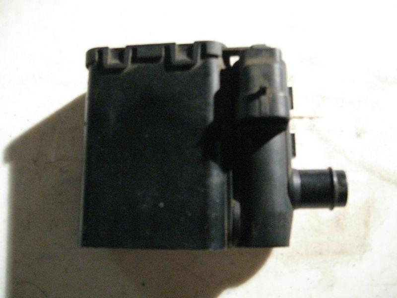Gm chevy gmc olds buick ac delco  215-642 vapor canister vent solenoid 1994-1999