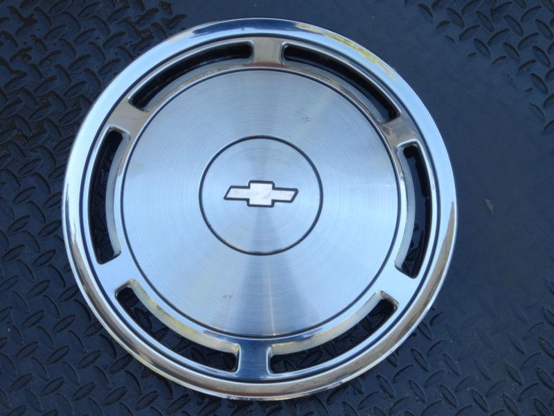 1993 - 1996 chevy caprice impala monte carlo 6 slot 15" hub caps  hubcaps cap