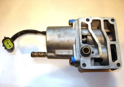 90-93 mazda b2200 2.2l oem automatic iac idle air control valve f2g9-20-660