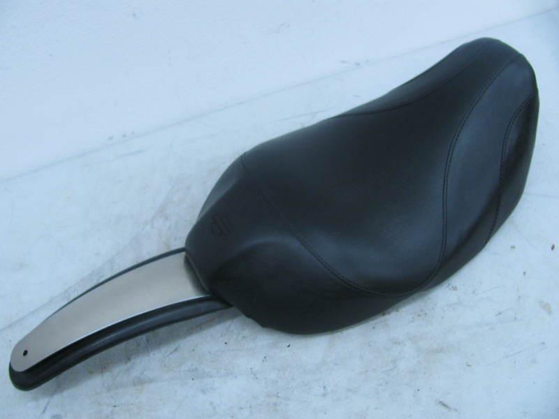 Harley diamond back touring seat road king road glide ultra classic 1997 to 2008