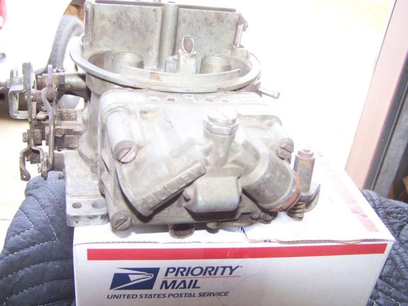 Holley carburetor #8213-101, spread-bore, 650cfm, gm products 67120 rebuidable 