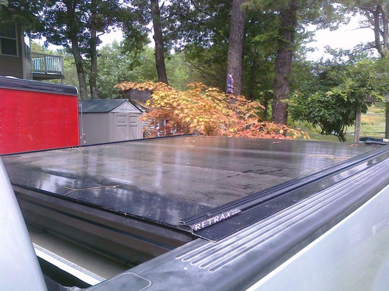 Ford f-150 5.5 ft. bed retrax pro retractable tonneau cover